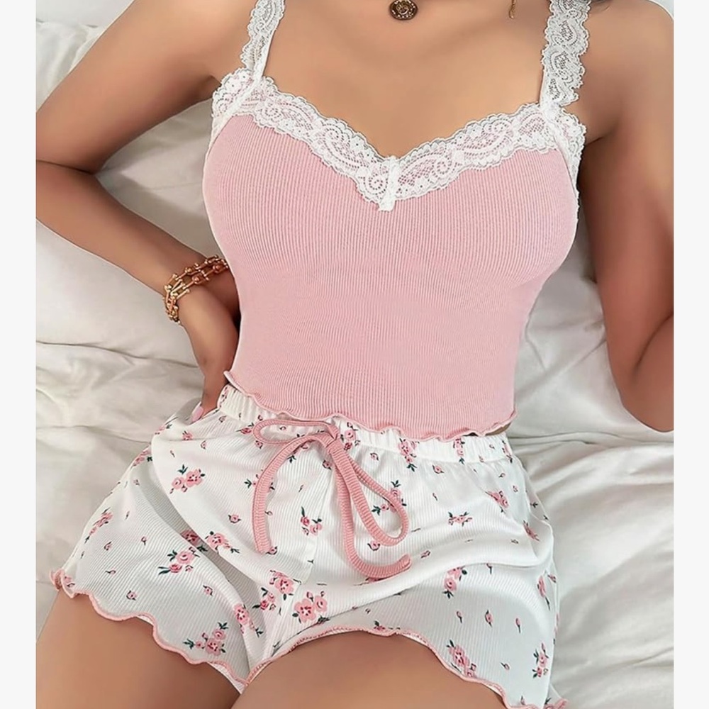 Minimalist summer boho Pink Lace Trim Sleepwear Set